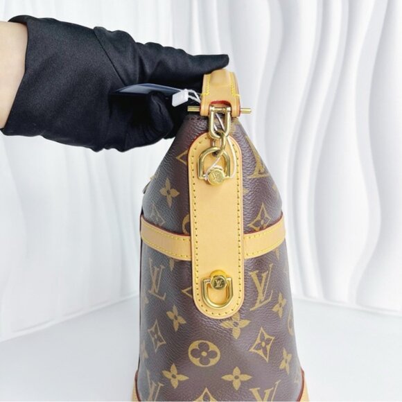 Louis Vuitton Monogram Duffle Bag Handbag Shoulder M43587 Brown Leather Bag - Picture 4 of 8